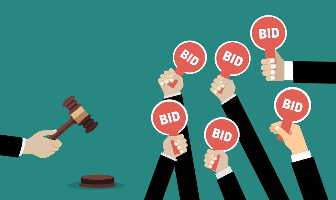 Which projects must organize bidding to select investors?