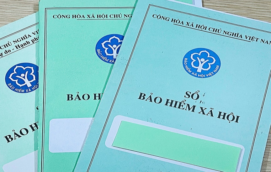 Working in Hanoi, what is the level of Social Insurance payment?