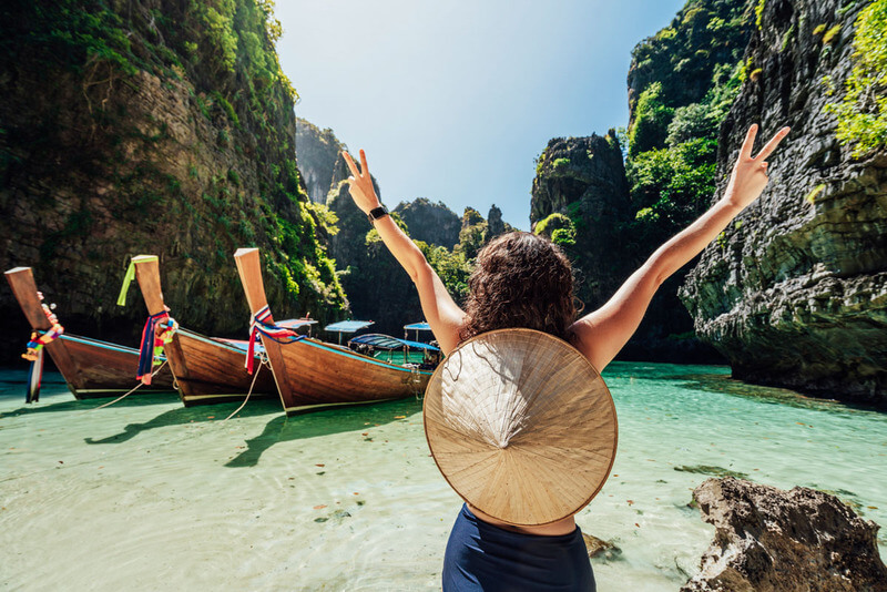 Công dân Việt Nam muốn xuất cảnh thì bắt buộc có visa đúng không?