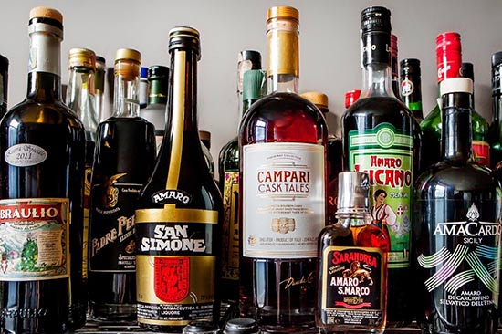 Service fees for applying for a liquor retail license