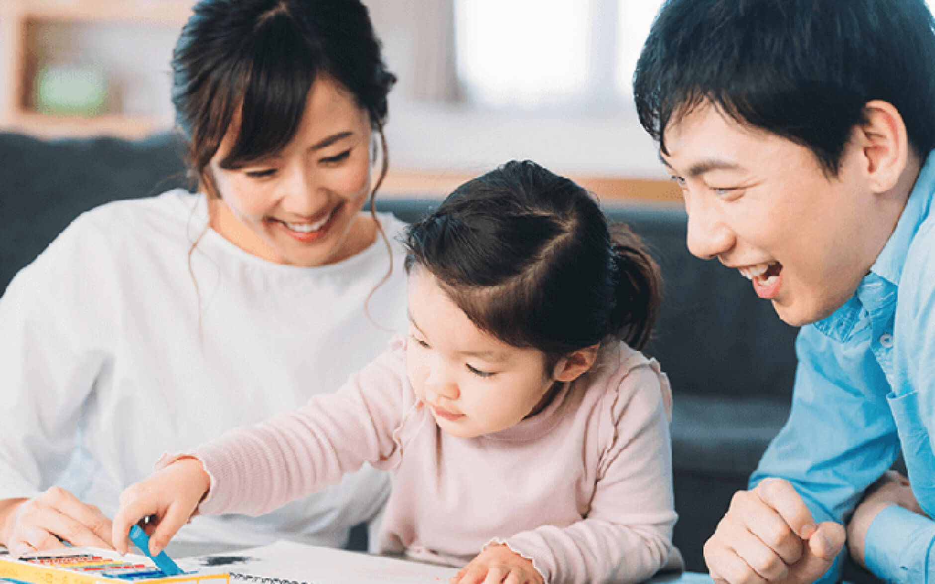 Khi đăng ký khai sinh, cha mẹ có được đặt tên Hàn Quốc cho con mang quốc tịch Việt Nam hay không?