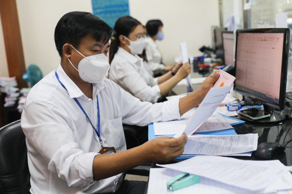 Công chức có được dự tuyển vào các cơ quan nhà nước sau kỷ luật buộc thôi việc?