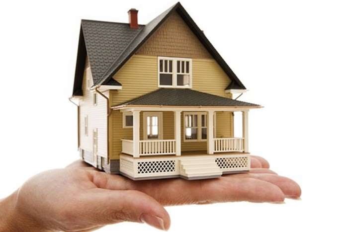 Được đặt cọc mua nhà khi đang cầm sổ ngân hàng không?
