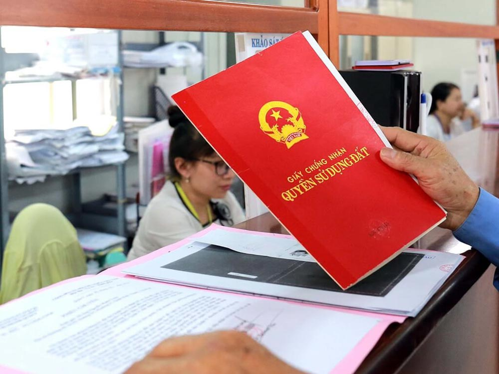 Hướng dẫn cấp đổi sổ đỏ khi diện tích thực tế lớn hơn so với số liệu trên giấy tờ