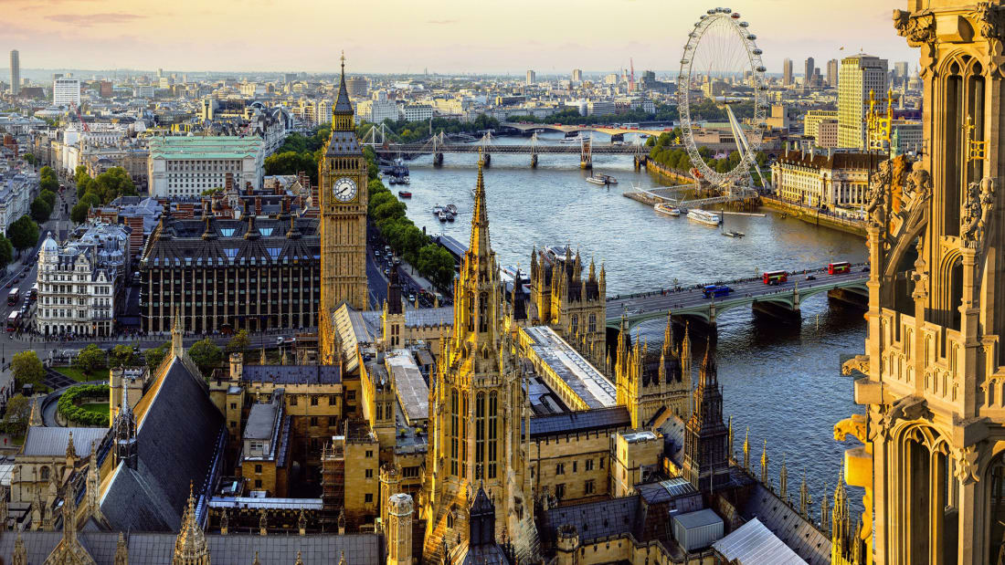 British citizens who enter Vietnam for a temporary stay of how many days are exempt from visa?