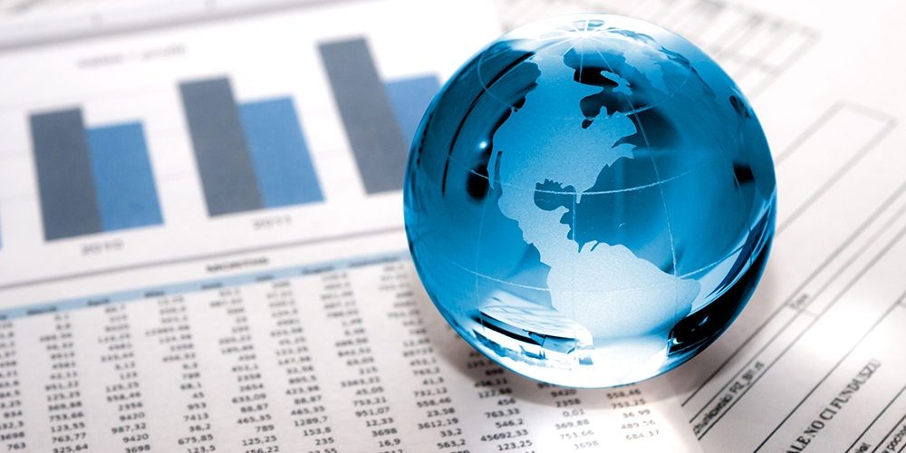 How must an investor implementing an investment project abroad report the performance of the investment project?