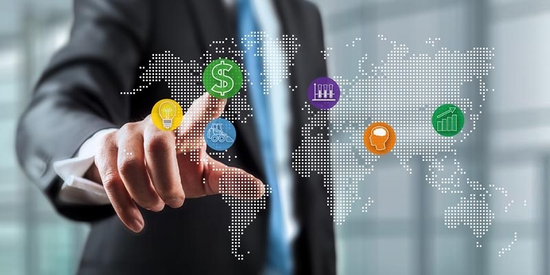 Can foreign investors who invest directly in Vietnam and establish economic organizations be allowed to transfer profits abroad?