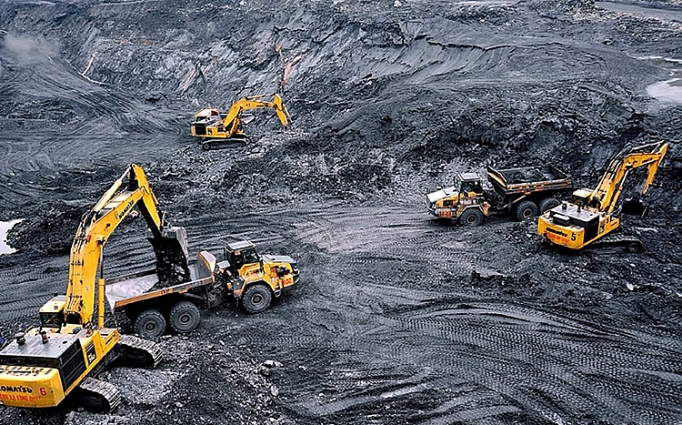 Conditions for mineral exploitation by foreign investors