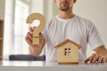 Cho người mua xem trước sổ đỏ sẽ có những rủi ro gì?