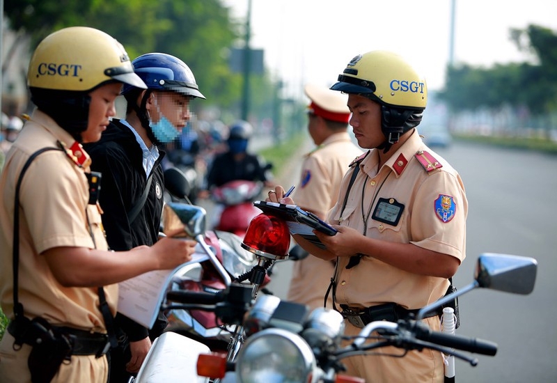 Bị phạt vi phạm hành chính: Có được chia thành nhiều lần nộp?