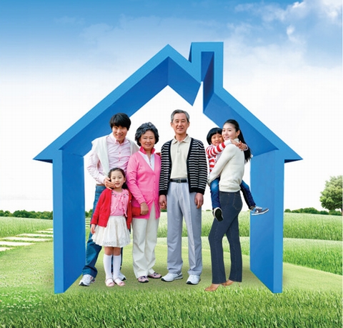 Does a household that wants to borrow capital to invest abroad need to have an Outward Investment Registration Certificate?