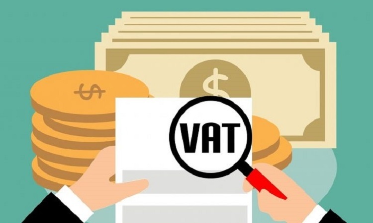 Can retail establishments of foreign-invested economic organizations established in Vietnam have overdue tax debt?