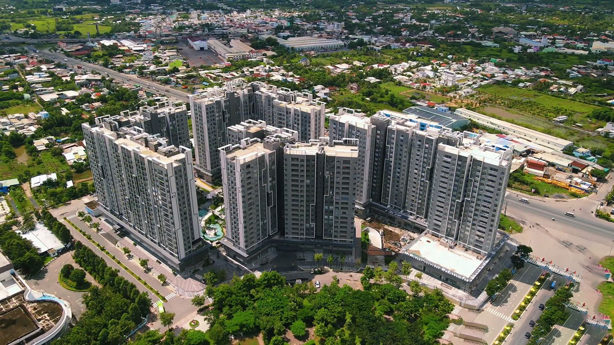 Bên cho thuê được quyền đơn phương chấm dứt thực hiện hợp đồng thuê nhà khi bên thuê chậm trả tiền thuê nhà bao lâu?